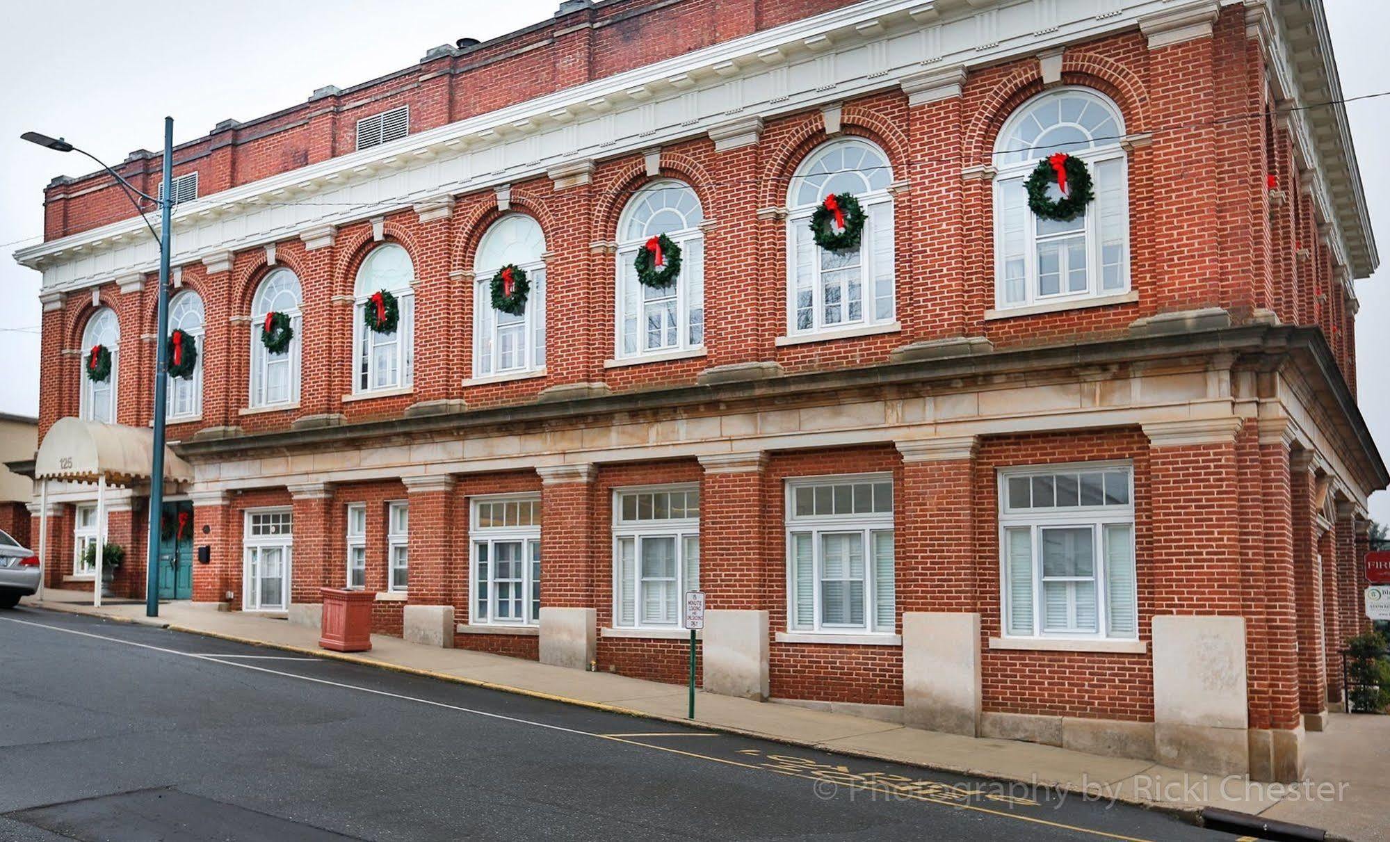 The Firehouse Inn Rutherfordton Exteriör bild